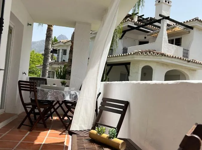Perfect & Cosy “los Naranjos” 3min Puerto Banus *